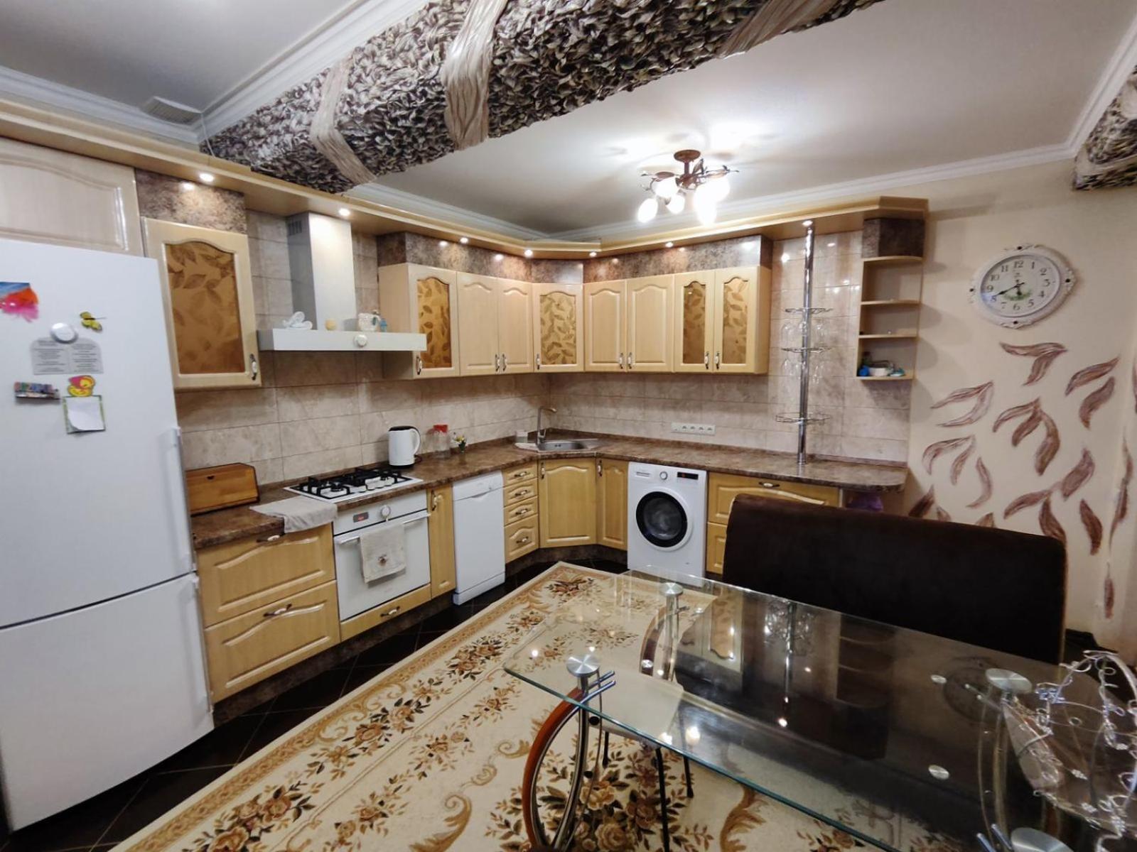 Gold Rose Apartament Chişinau Exteriör bild